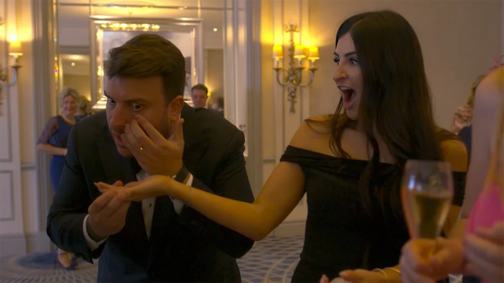 What to Look for When Hiring a Professional Magician